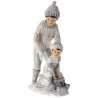 Figurina Xmas Dad Child din rasina 11 cm x 8 cm x 21 cm Figurina Xmas Dad Child din rasina 11 cm x 8 cm x 21 cm