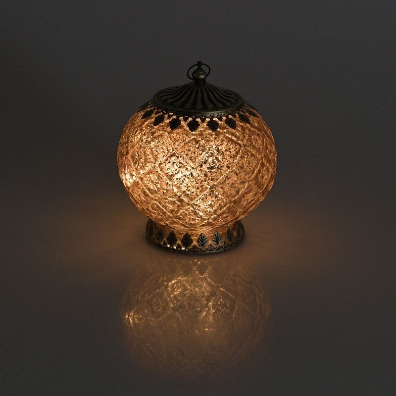 Felinar din sticla si metal Pink Golden cu LED 15 cm x 18 cm - Romantic Home Felinar din sticla si metal Pink Golden cu LED 15 cm x 18 cm - Romantic Home